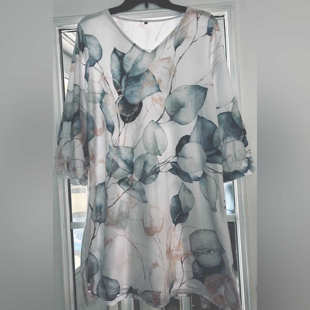 Women’s Casual Pullover V-Neck Dress Size Large NWOT